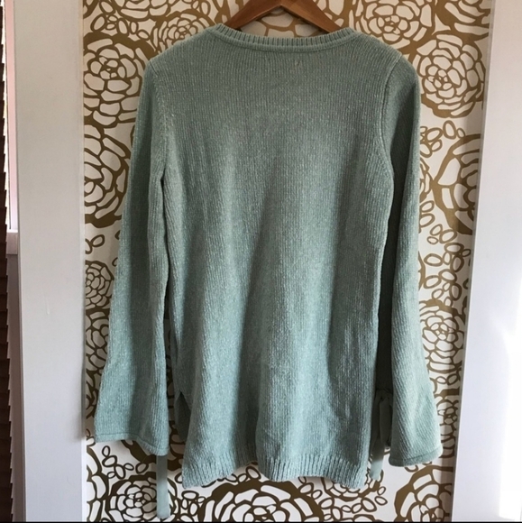 LC Lauren Conrad Mint Green Fuzzy Sweater Bow Sleeve Hi Low Women's Medium M EUC - Picture 4 of 13